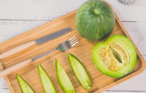 全家 围观 吃瓜,吃瓜群众的热议焦点